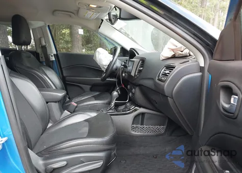 2018 Jeep Compass Altitude 4X4 from USA, damaged, VIN 3C4NJDBB2JT299195